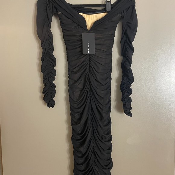 Ready In A Ruched Off Shoulder Midi Dress - Picture 3 of 4